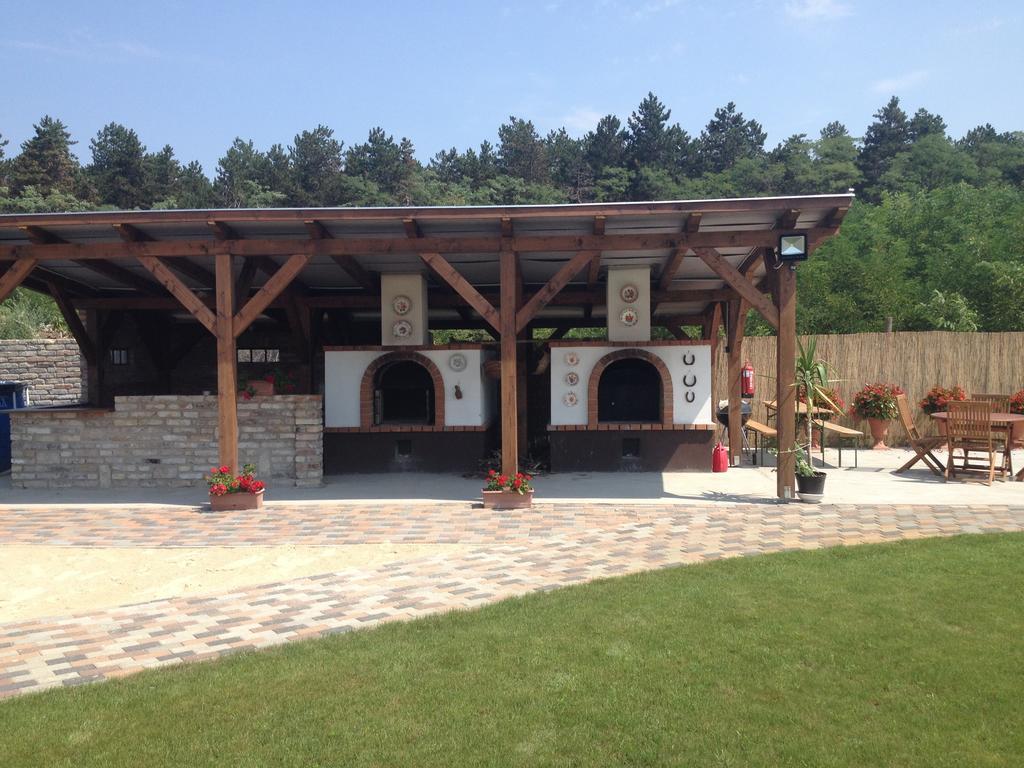 Deak Udvarhaz Hotel Kakucs Zewnętrze zdjęcie