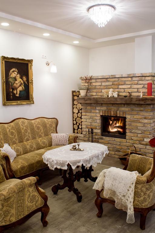 Deak Udvarhaz Hotel Kakucs Zewnętrze zdjęcie