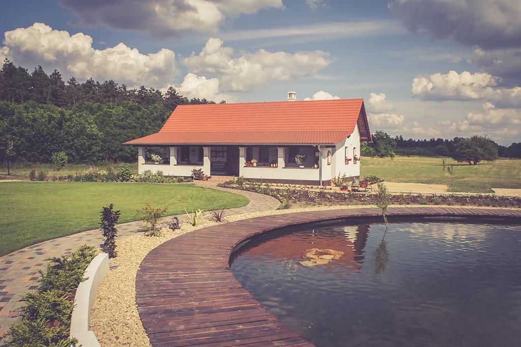Deak Udvarhaz Hotel Kakucs Zewnętrze zdjęcie