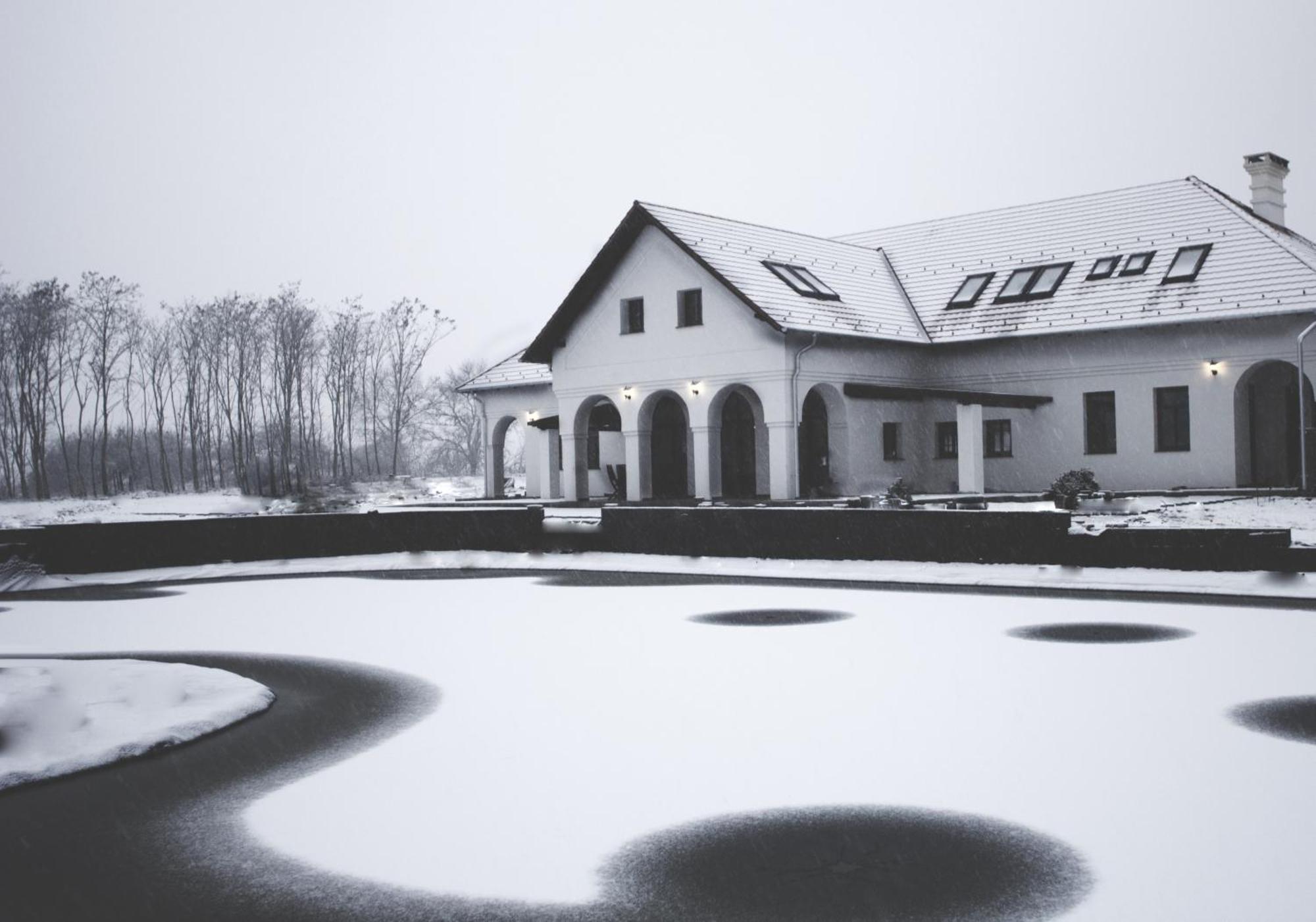 Deak Udvarhaz Hotel Kakucs Zewnętrze zdjęcie