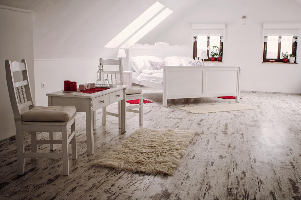 Deak Udvarhaz Hotel Kakucs Pokój zdjęcie