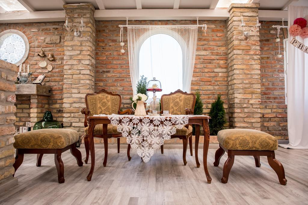 Deak Udvarhaz Hotel Kakucs Zewnętrze zdjęcie